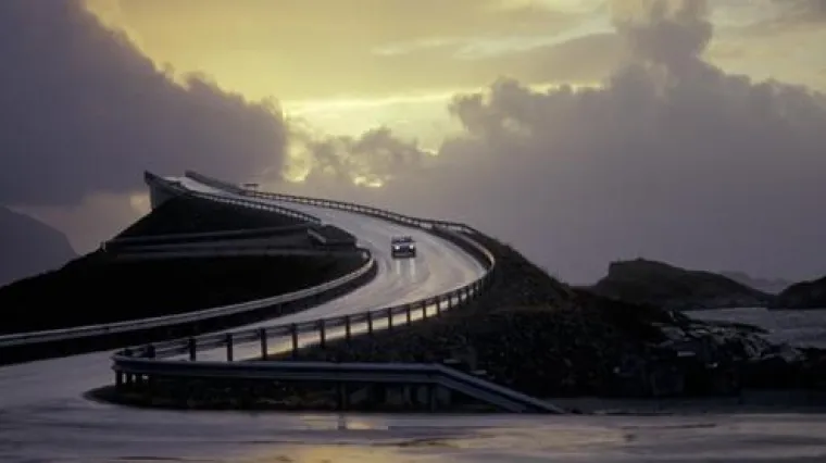 Norve&scaron;ki pijani most koji vodi u nepovrat