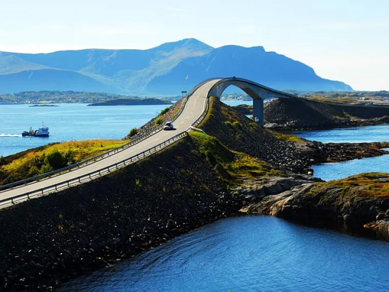 Norve&scaron;ki pijani most koji vodi u nepovrat