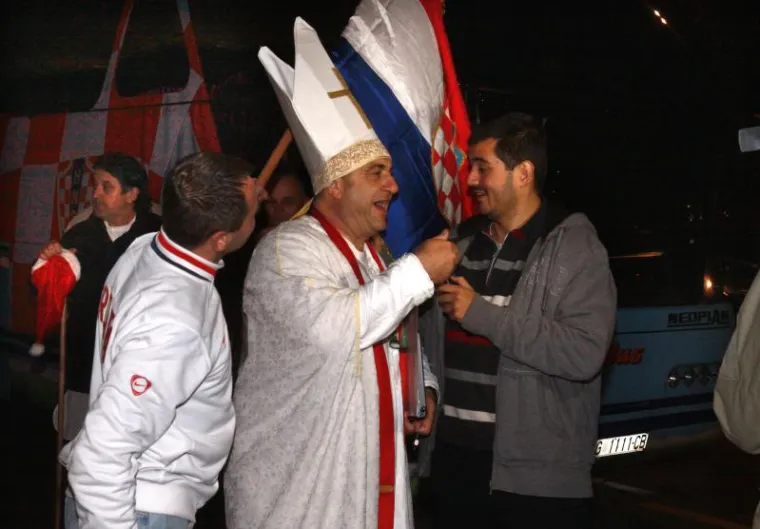 Bilićeve ratnike dočekali najvjerniji navijači