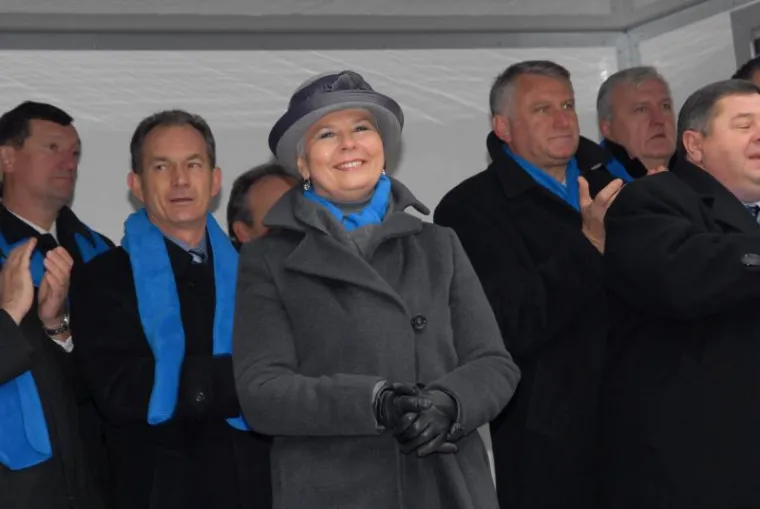 Kosor zaplesala bećarac sa sna&scaron;ama