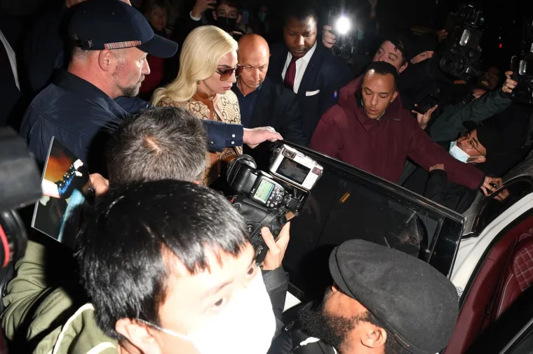 Moćna i senzualna: Posljednje fotke Lady Gage dokazuju da je ovo njezin svijet, a mi samo živimo u njemu