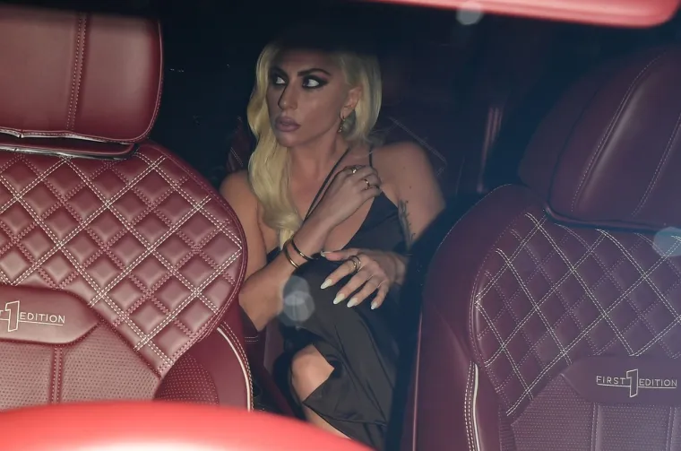 Moćna i senzualna: Posljednje fotke Lady Gage dokazuju da je ovo njezin svijet, a mi samo živimo u njemu