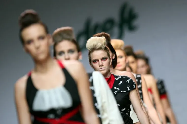 Prvu večer Dreft Fashion Weeka obilježile gole grudi