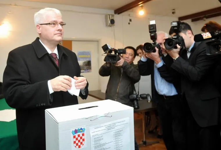 Čelnici stranaka obavili svoju građansku dužnost