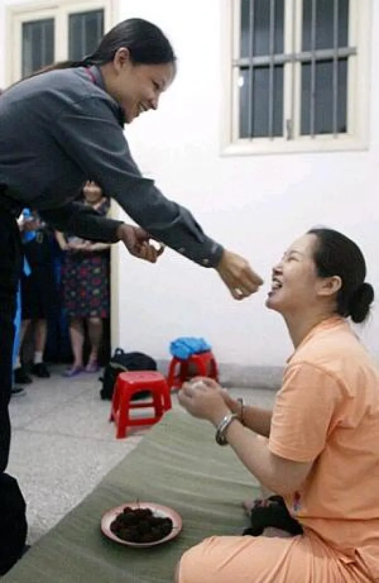 Smiju se i lakiraju nokte, a čeka ih smrtna kazna