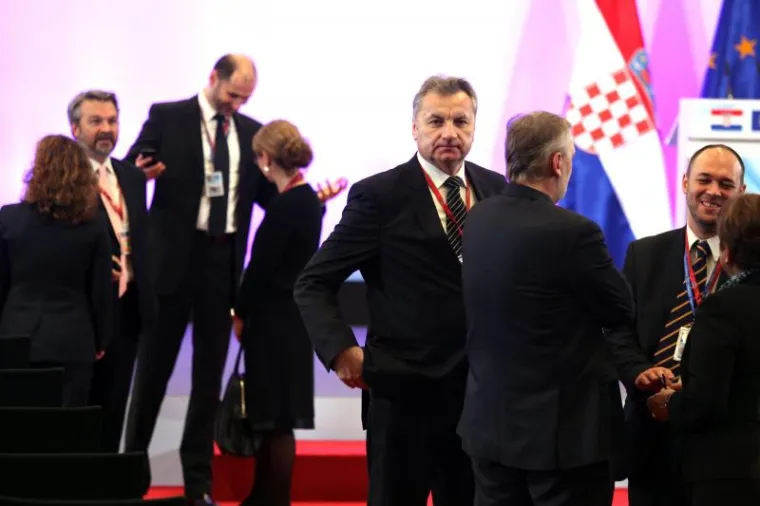 EU dočekala Hrvatsku ra&scaron;irenih ruku