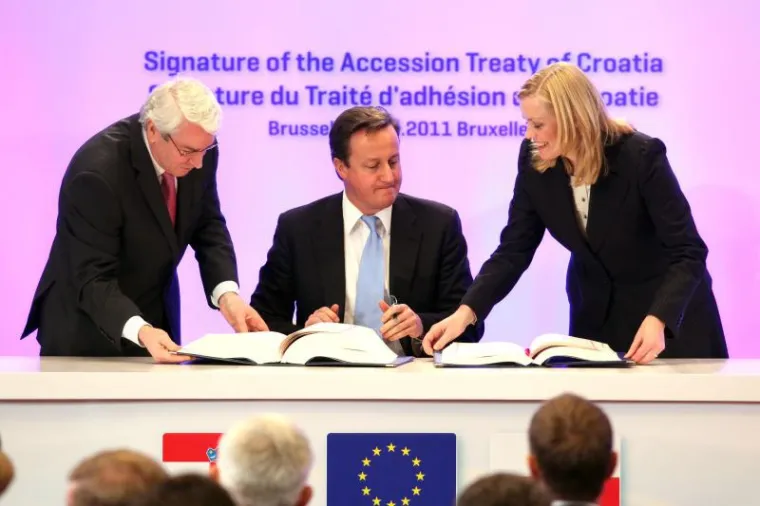 EU dočekala Hrvatsku ra&scaron;irenih ruku