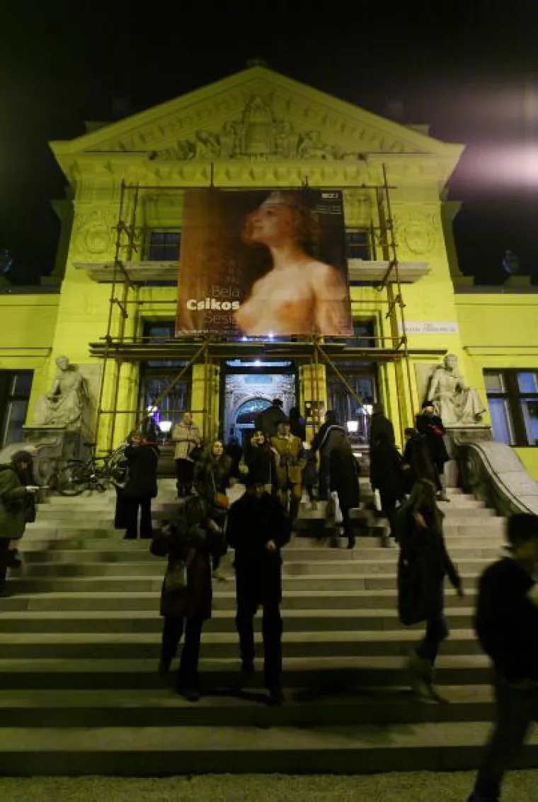 U Umjetničkom paviljonu održana velika retrospektiva Bele Csikosa Sesije