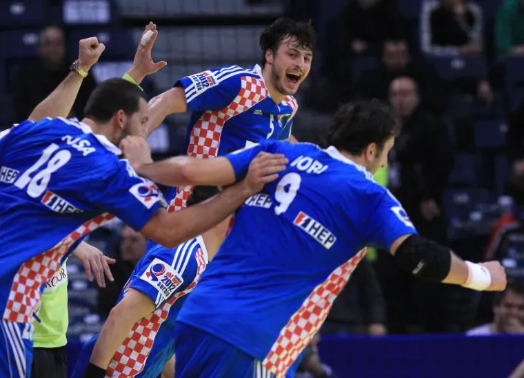 Hrvatska slavila usred Beograda