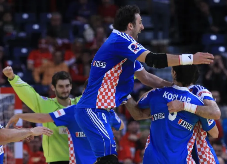 Hrvatska slavila usred Beograda