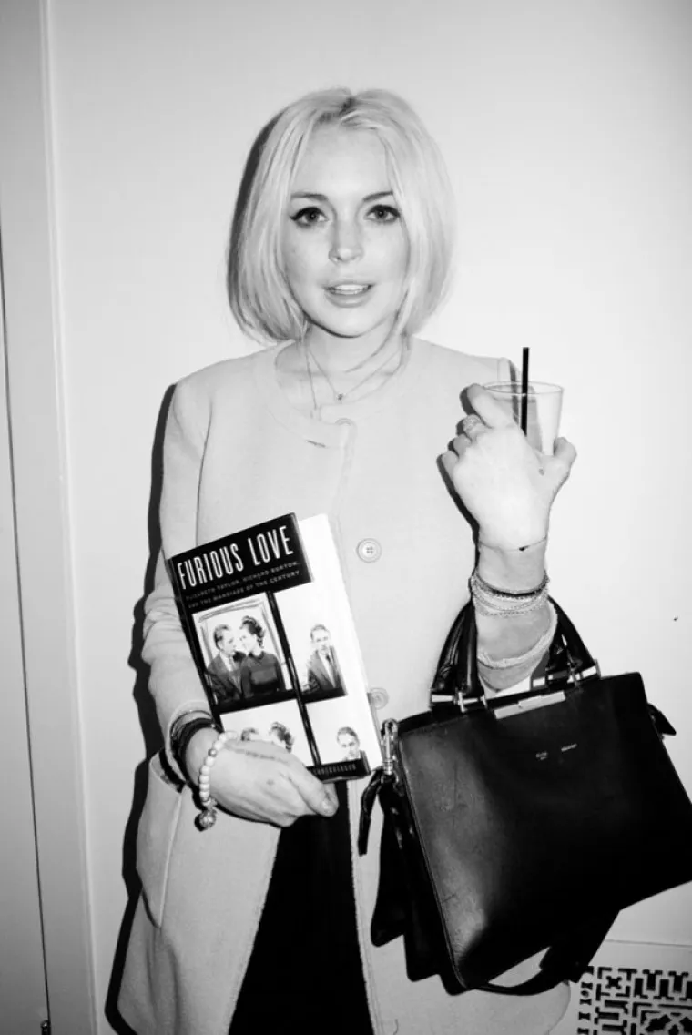 Divlja djevojka Hollywooda kao pijana diva