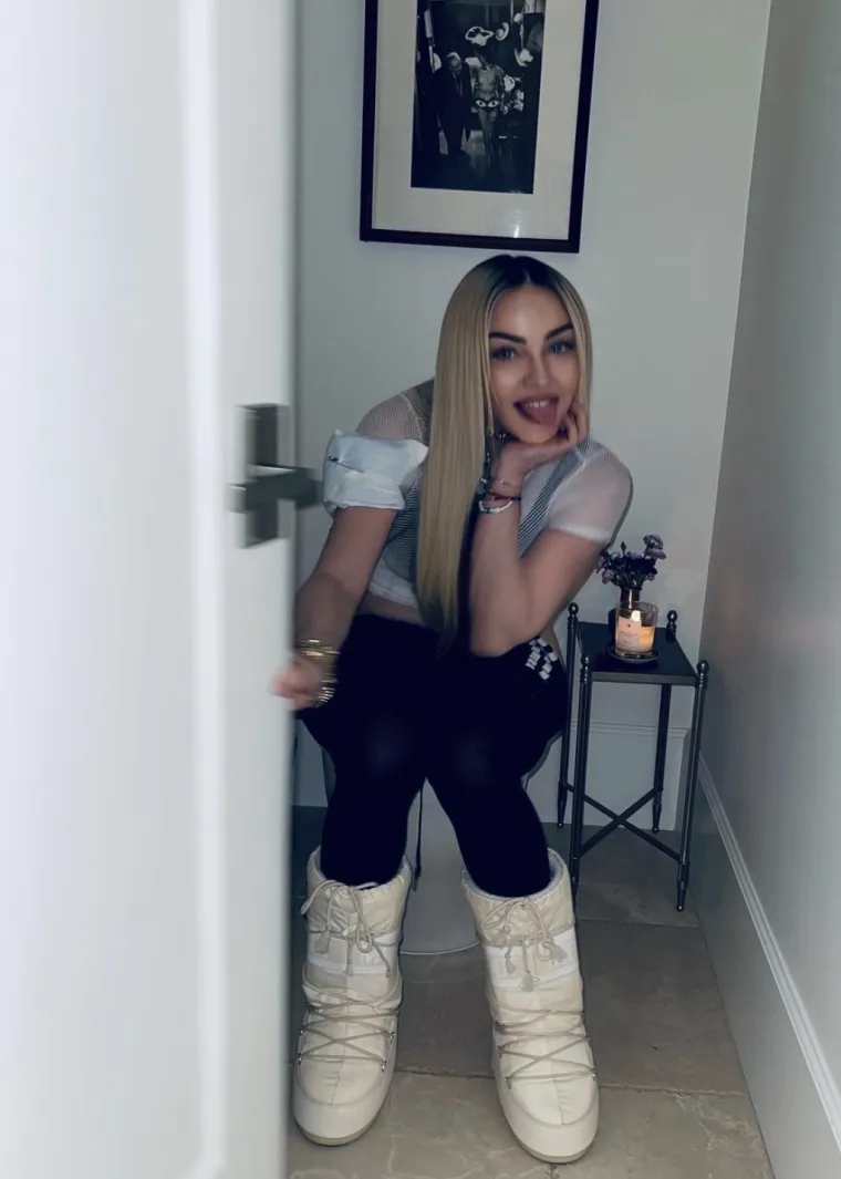 Madonna zgrozila fanove posljednjim ispadima na Instagramu: &Scaron;to se vi&scaron;e trudi, gore je. Oti&scaron;la je predaleko