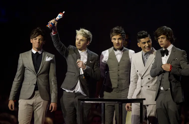 Adele trijumfirala na dodjeli Brit Awards