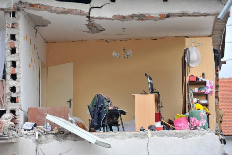 Silovita eksplozija uni&scaron;tila kuću u Varaždinu