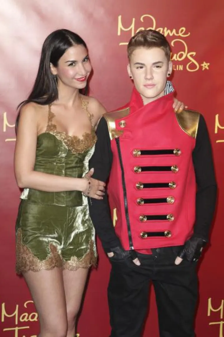 Čast da otkrije voštanu figuru imala je 'vrckasta' domaća glumica Sila Sahin.