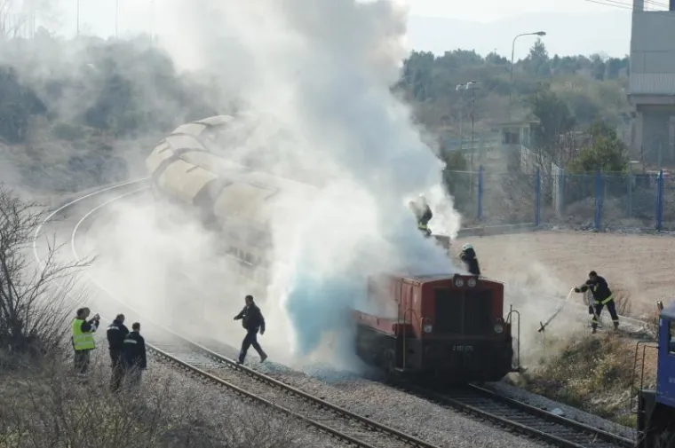 U &Scaron;ibeniku se zapalila lokomotiva