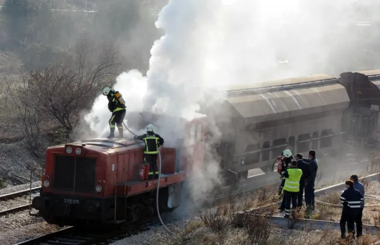 U &Scaron;ibeniku se zapalila lokomotiva