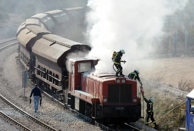 U &Scaron;ibeniku se zapalila lokomotiva