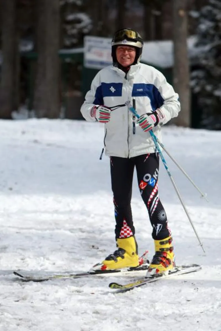 Na Sljemenu je osvanulo deset centimetra snijega.