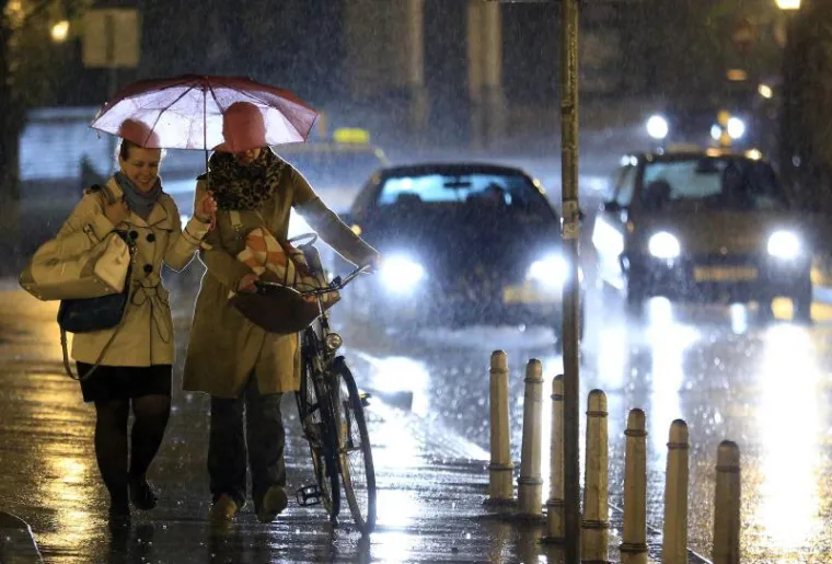 Sunce se sakrilo, ki&scaron;a i za uskrsni vikend!