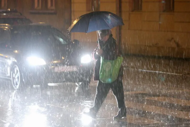 Sunce se sakrilo, ki&scaron;a i za uskrsni vikend!