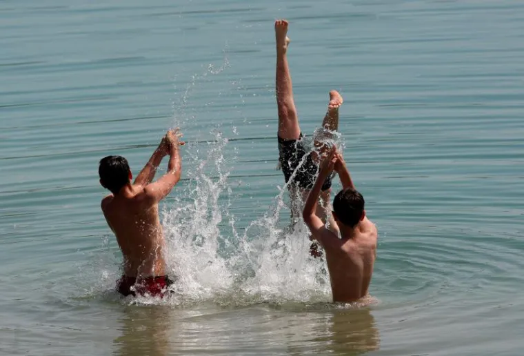 Kraj travnja u Hrvatskoj uz nezapamćene vrućine!