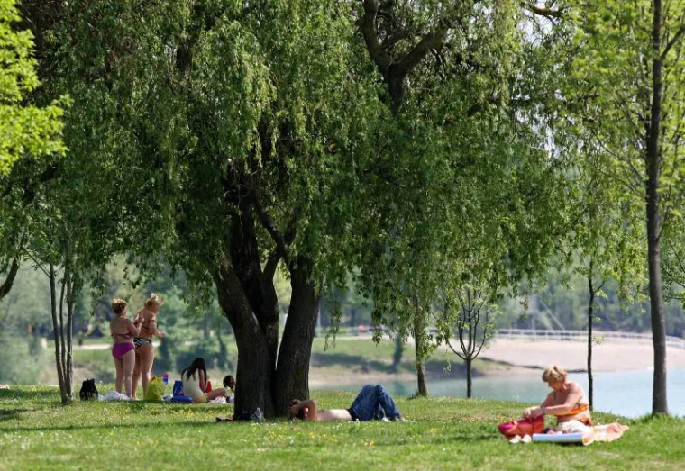 Kraj travnja u Hrvatskoj uz nezapamćene vrućine!