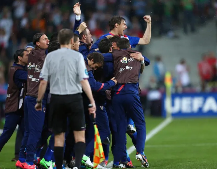 Hrvatska uzela tri boda na startu Eura!