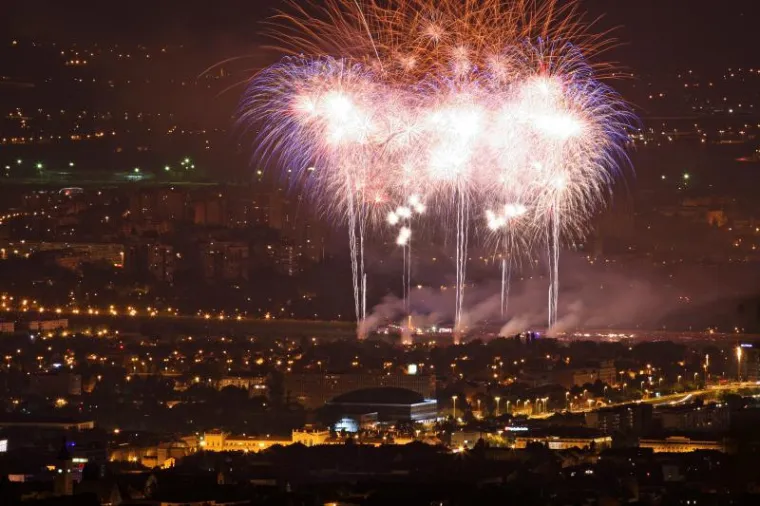 Spektakl na Festivalu vatrometa