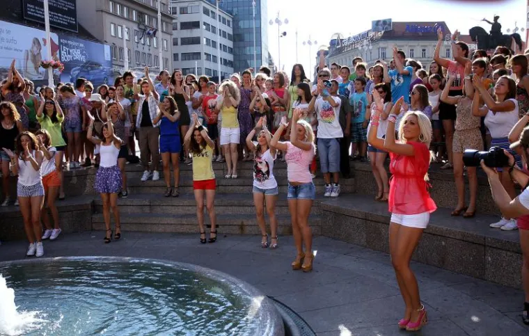 Severina na Trgu snimala novi spot