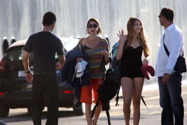 Zvijezda 'Kućanica' divila se slapovima Krke