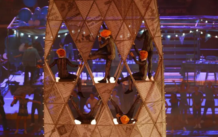 Spice Girls, Kaiser Chiefs, Emeli Sande, Muse, The Pet Shop Boys..... samo su neka od imena koja su zatvaranje Olimpijade pretvorili u veliki tulum.