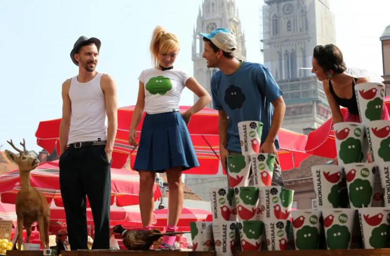 Striptiz na Dolcu &scaron;okirao prolaznike