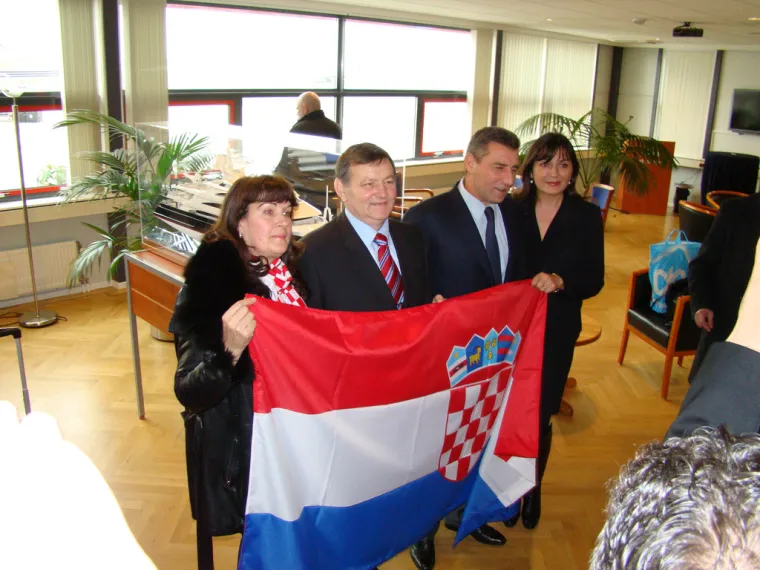 Pogledajte kako je protekao put generala Vladinim zrakoplovom