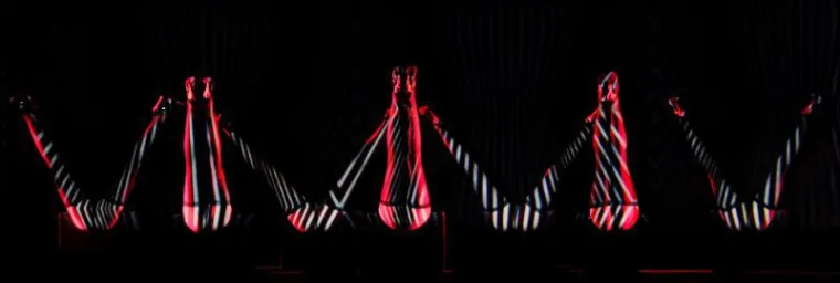 Toples plesačice posjetitelje ostavile bez daha