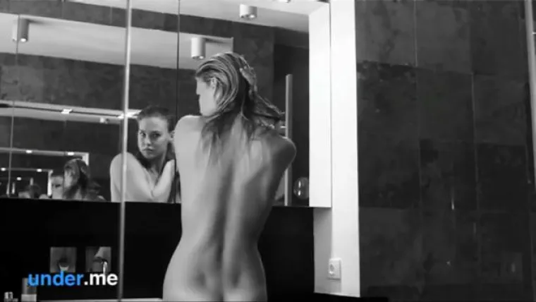 Najseksi žena svijeta snimila reklamu potpuno gola