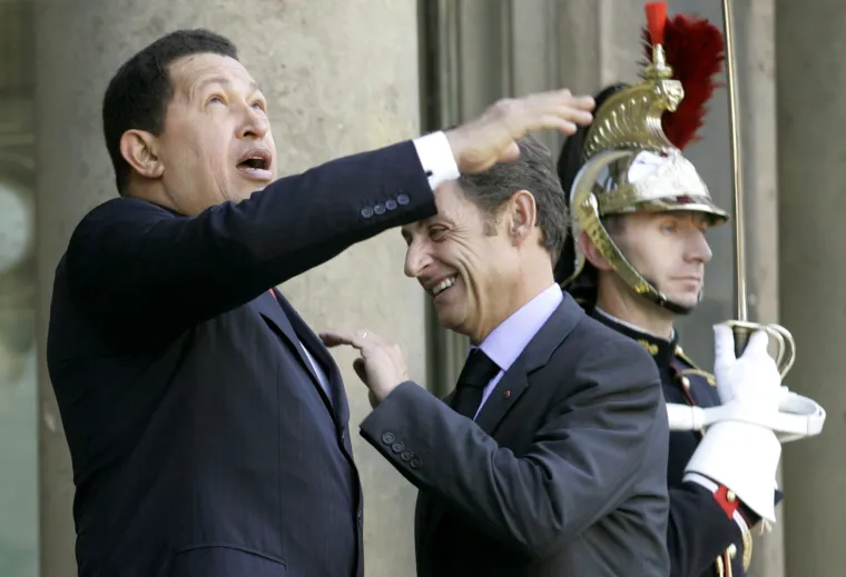 Nicolaz Sarkozy i Hugo Chavez 2008. godine.