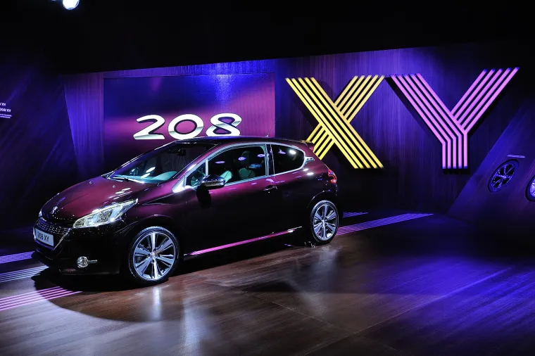 Peugeot 208 XY