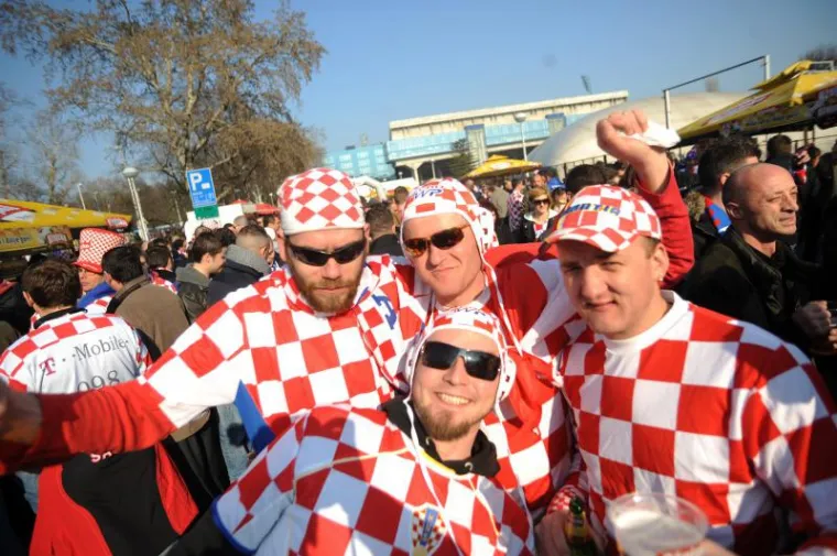 Vatrena atmosfera na i oko Maksimira