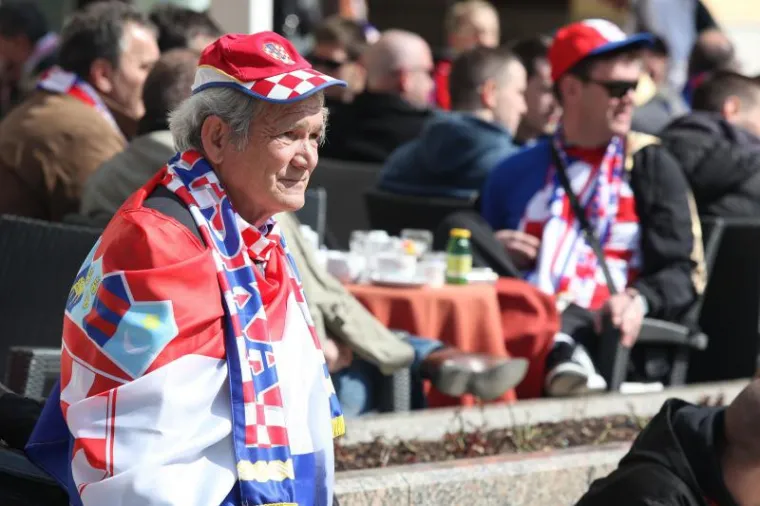 I staro i mlado željeno očekuje utakmicu godine.