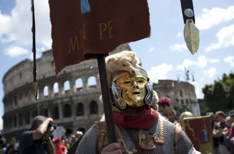 Kostimirana proslava rođendana grada Rima