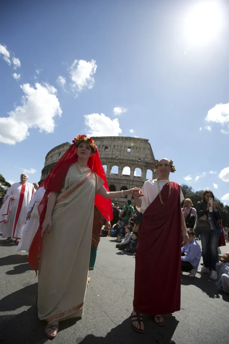 Kostimirana proslava rođendana grada Rima