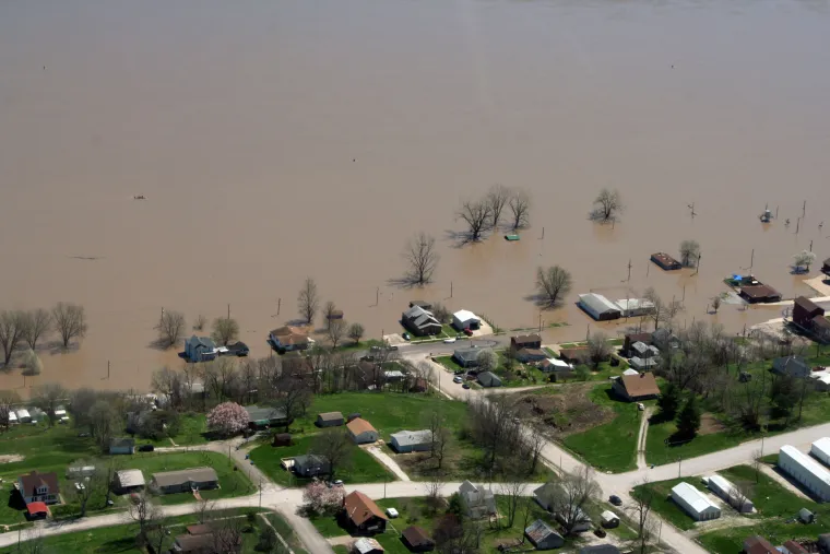 Izlijevanje rijeke Mississippi u La Grangeu