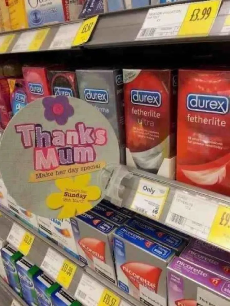 Čudni momenti i čestitke za Majčin dan