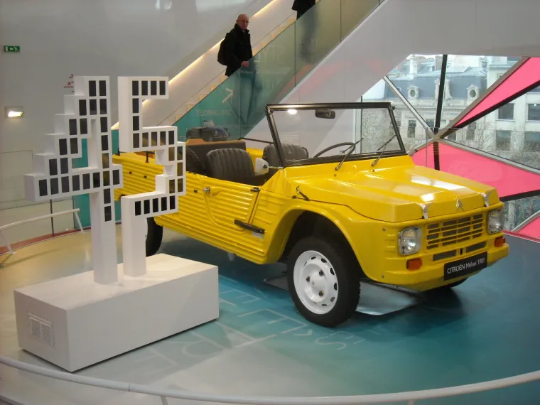 Jedan od najlegendarnijih i najprepoznatljivijih modela Citroëna proslavio je 45. rođendan