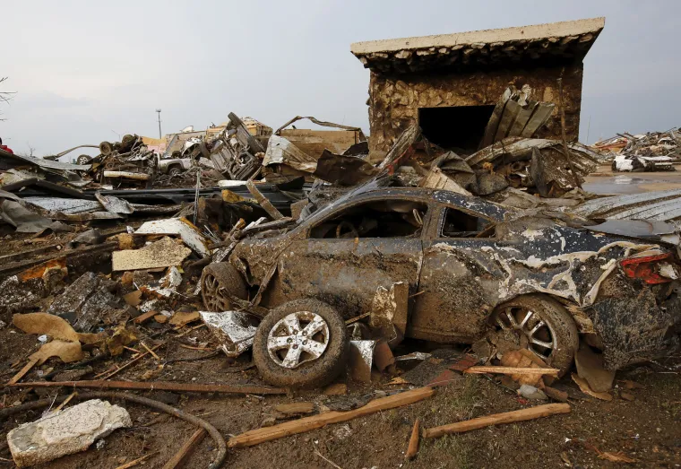 Snažni tornado poharao Oklahomu