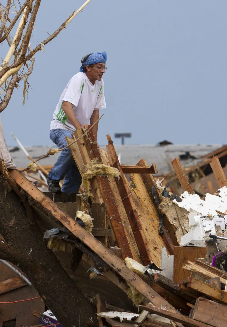 Snažni tornado poharao Oklahomu