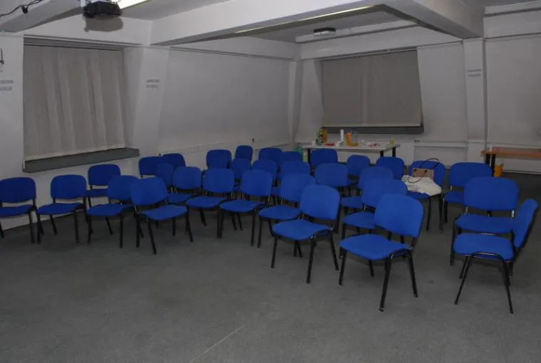 Kako se slavilo i tugovalo u izbornoj noći