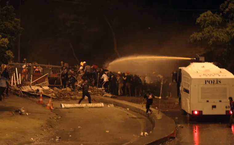 Turci ponovno iza&scaron;li na ulice