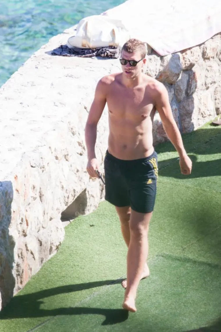 Evo kako se Džeko s ekipom zabavlja u Dubrovniku